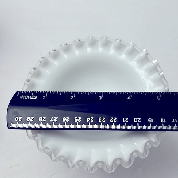 Vintage Fenton Silver Crest Footed Ruffle Candy Dish - Picture 6 of 7